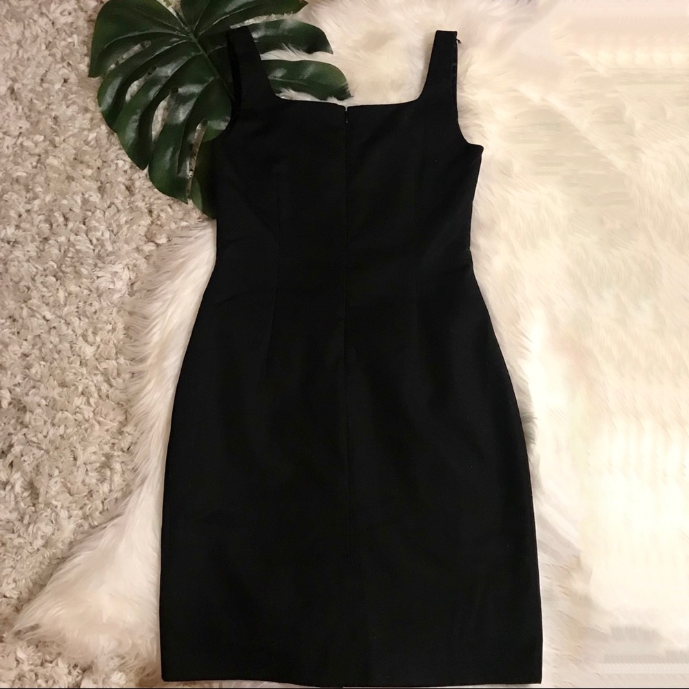 Elie Tahari Black Pleated Dress H21 - Picture 4 of 5